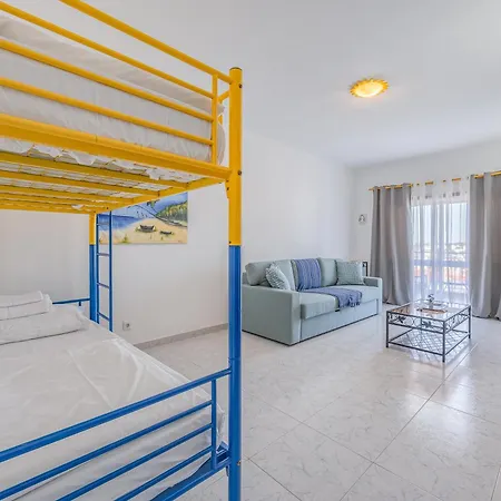 Xl Balcony - Panoramic Views - Close To Center * Lagos